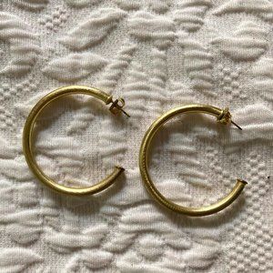 NWOT Large Textured Gold Hoops